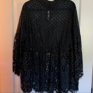 NWOT Lane Bryant lace coverlet blouse